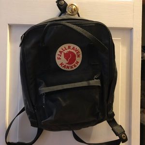 Fjallraven Kanken mini backpack
